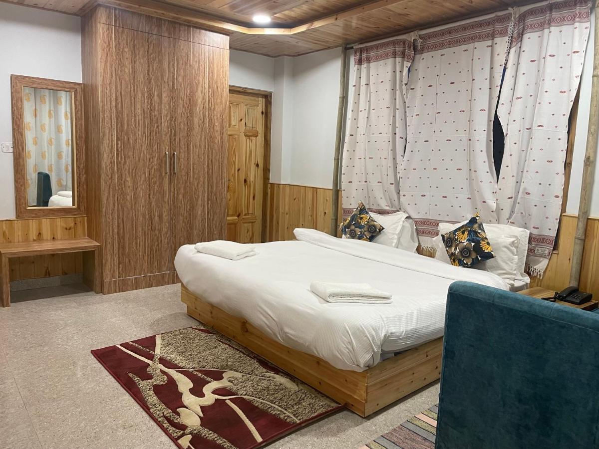 Hotel Mountain Majesty! Top-Rated Luxury Stay Amid Snowcapped Mountains With Balcony And Riverside Calm Manāli Exteriör bild