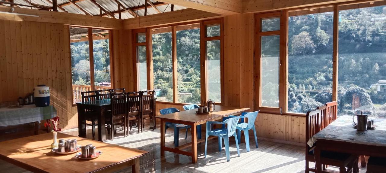 Hotel Mountain Majesty! Top-Rated Luxury Stay Amid Snowcapped Mountains With Balcony And Riverside Calm Manāli Exteriör bild