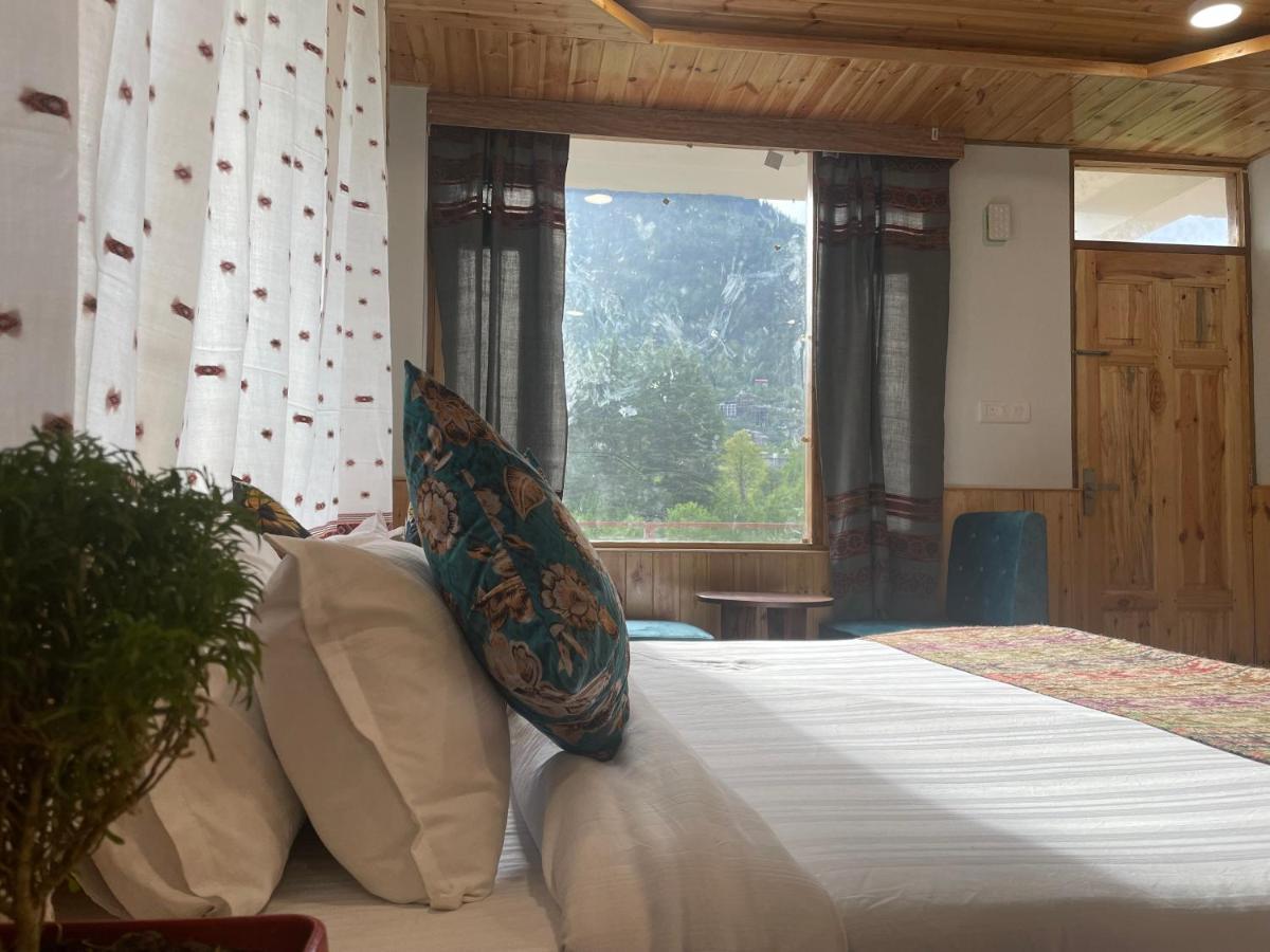 Hotel Mountain Majesty! Top-Rated Luxury Stay Amid Snowcapped Mountains With Balcony And Riverside Calm Manāli Exteriör bild